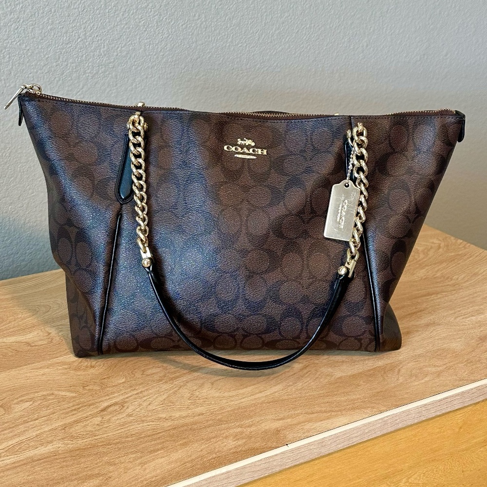 Coach Tote